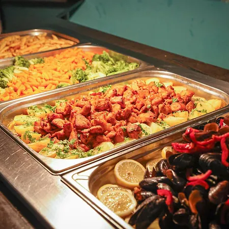 Arena Mar And Hotel Golden Sands