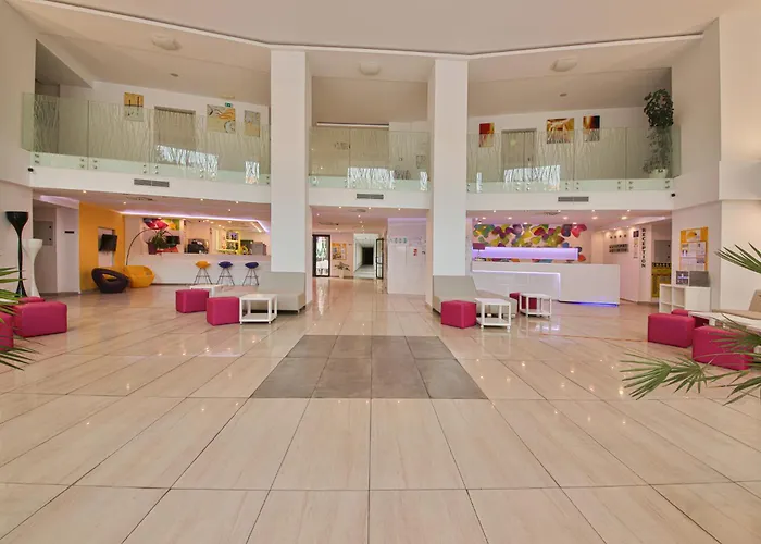 Arena Mar And Hotel 4*