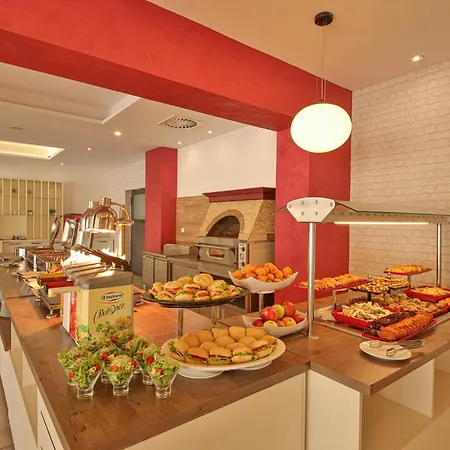 Arena Mar And 4* غولدن ساندز