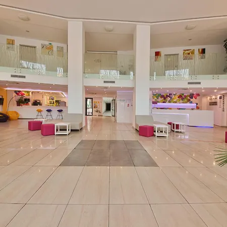 Arena Mar And فندق 4*