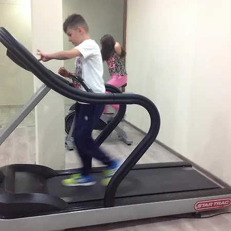 Arena Mar And غولدن ساندز