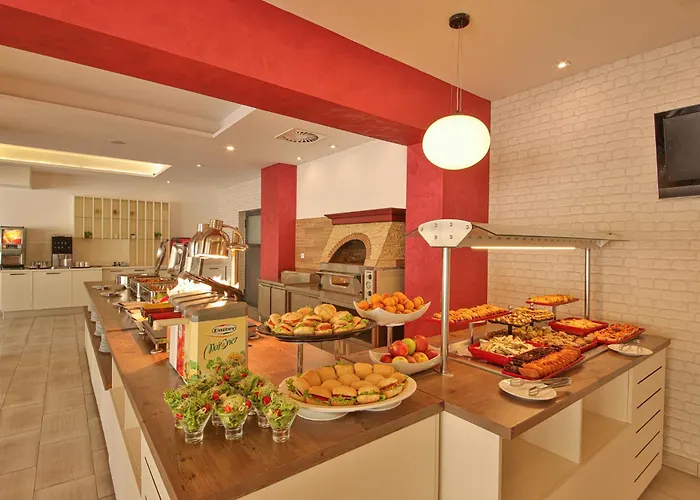 Arena Mar And 4* Golden Sands